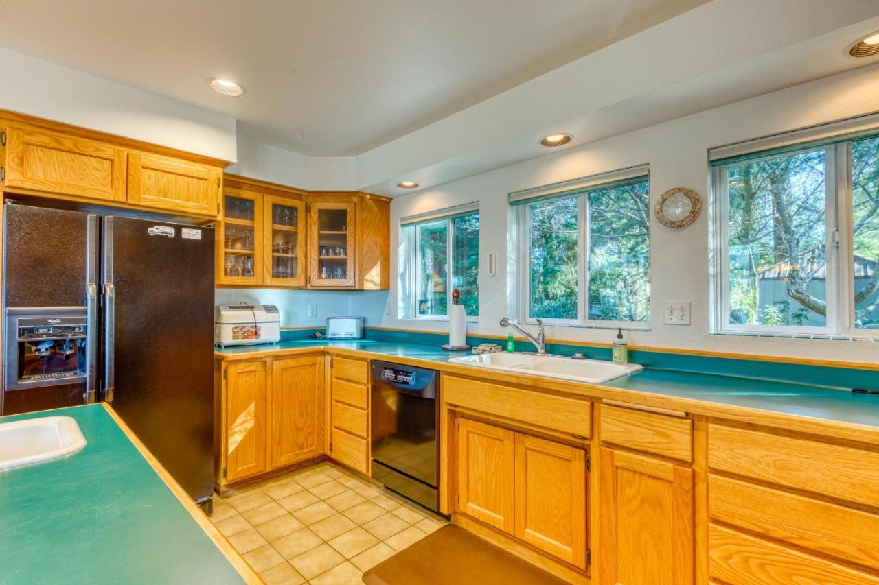 Forest Ridge Retreat Coos Bay Exteriér fotografie
